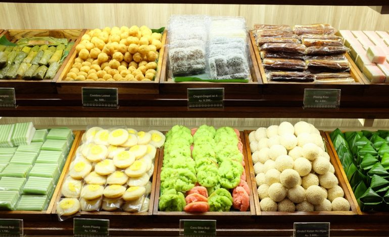 Kue Basah Khas Bandung yang Manisnya Bikin Nostalgia